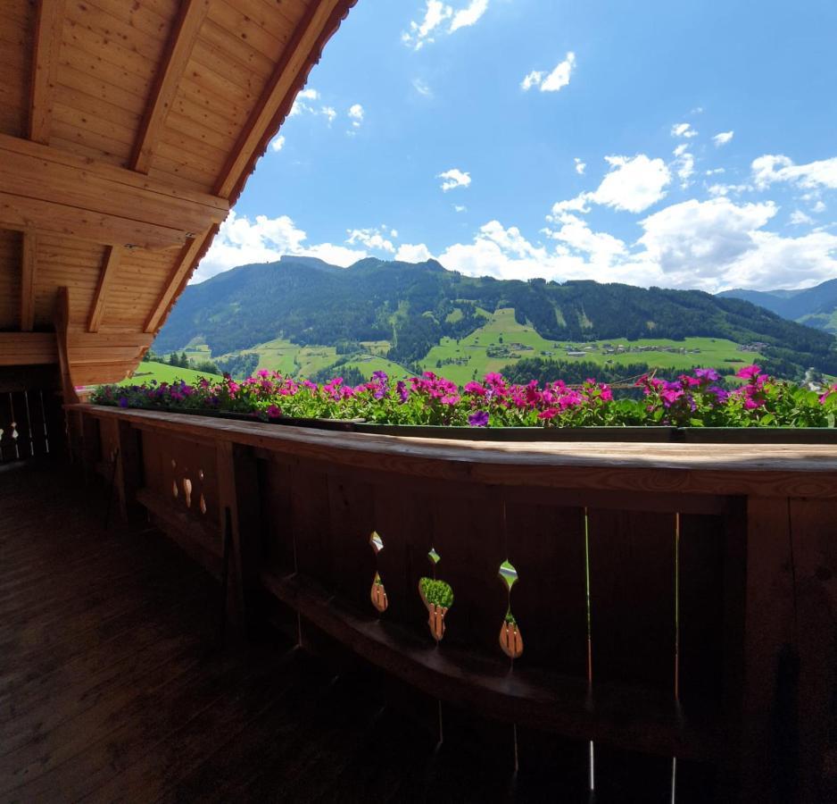 Gaestehaus Floerl 1 ゲルロスベルク エクステリア 写真